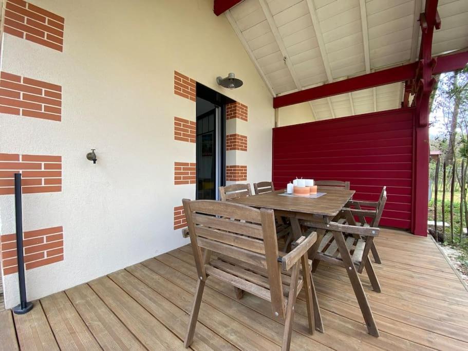 Maison Typee Arcachonnaise Avec Piscine Commune 拉特斯特德布赫 外观 照片